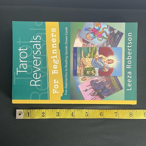 Tarot Reversals Book - Picture 7 of 8